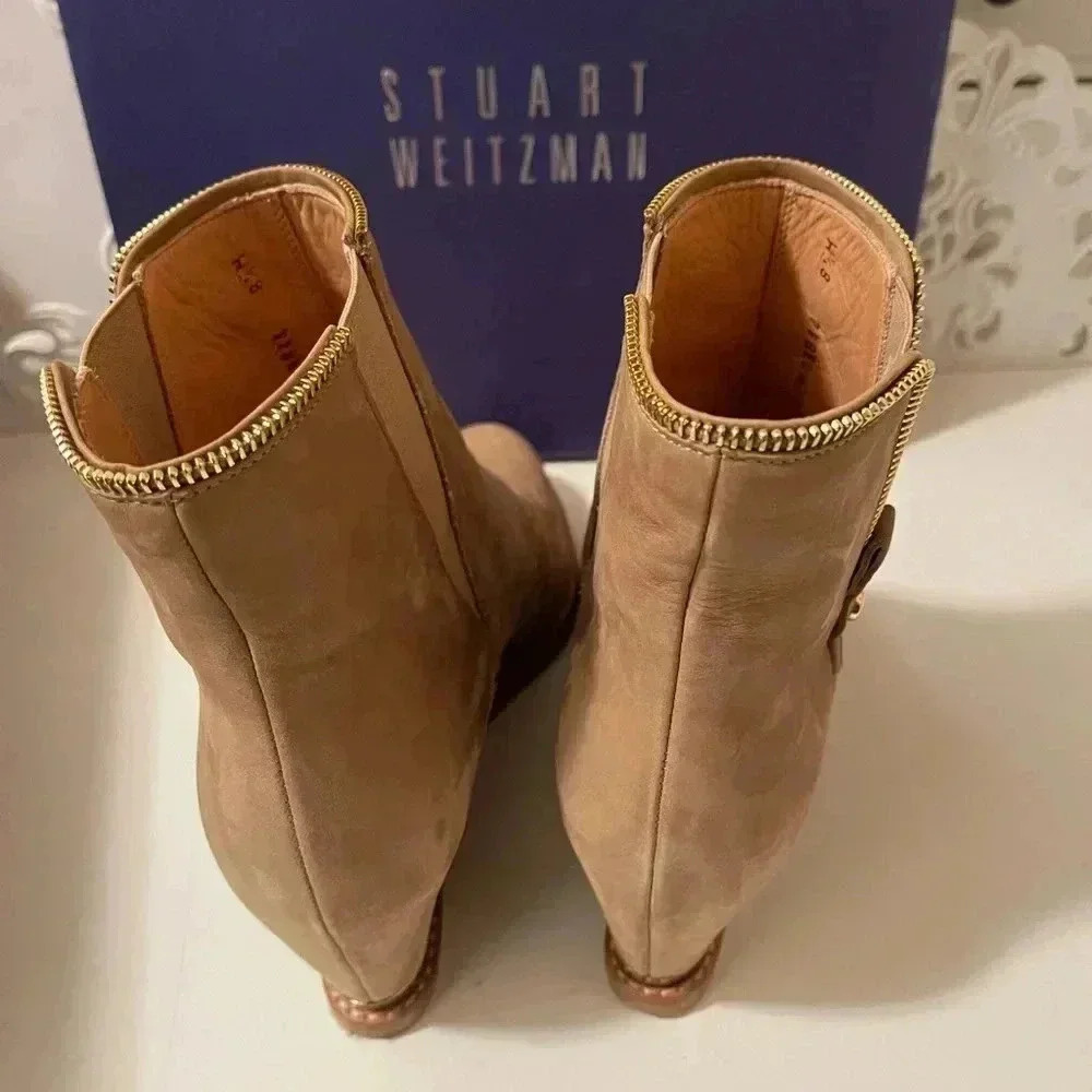 Sturt Weitzman  tan color suede leather booties come with box - Picture 10 of 15
